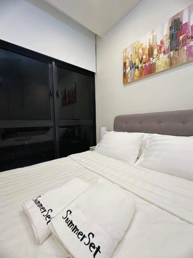 Sunset Seaview Studio Apartment At Kota Kinabalu City Centre Extérieur photo